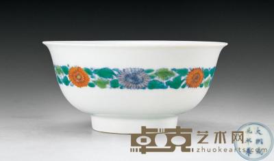 清康熙 斗彩菊花纹碗 直径11.5cm