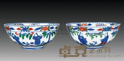 清 仿万历青花五彩人物碗 (一对) 直径14.5cm