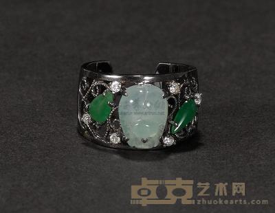 乌金镶翠戒指