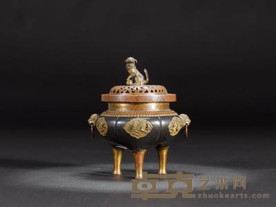 清乾隆 铜镏金狮耳三足炉 高14cm