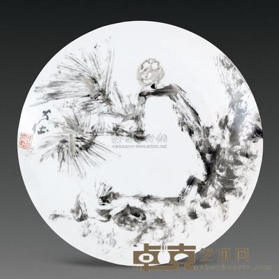 张大壮 墨松图 直径26cm