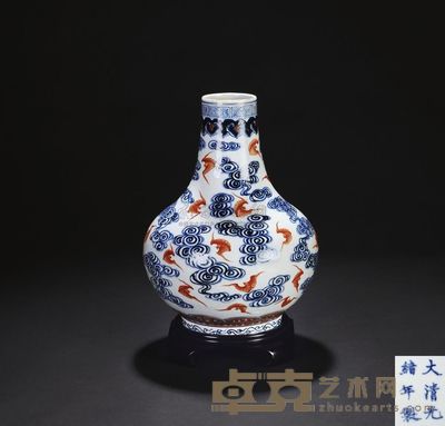清光绪 青花矾红彩描金云蝠纹荸荠瓶 高34cm