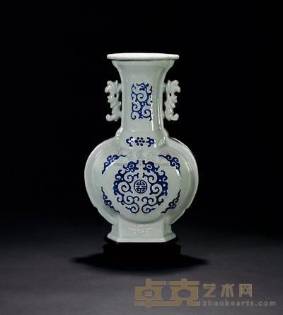清乾隆 豆青青花夔龙纹双耳瓶 高35cm