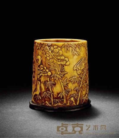 清早期·象牙雕岁寒三友笔筒 高:13cm口径:10.2cm