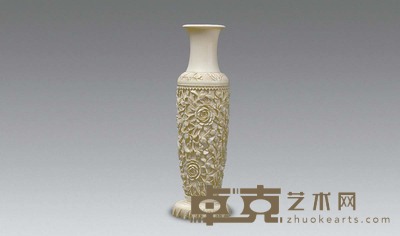 象牙雕花卉纹赏瓶 高18cm