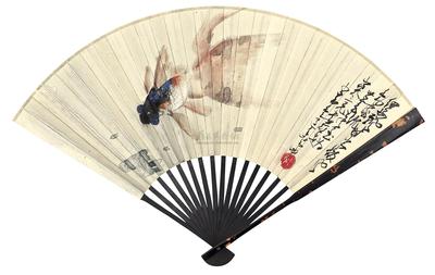 赵少昂 GOLDFISH； FLOWERS AND MANTIS folding fan