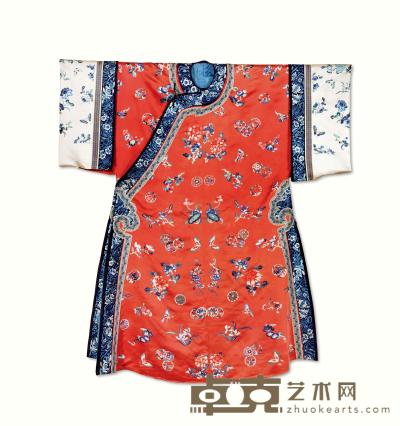 清中期 红色满族女士长袍 长132cm