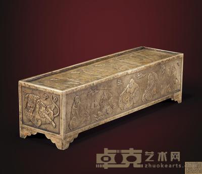 清道光 铜雕十八罗汉经文盒 长39.5cm