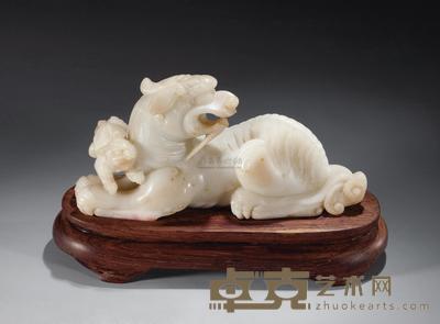 清早期 白芙蓉瑞兽摆件 长16.3cm