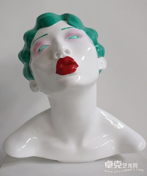 俸正杰Feng Zhengjie 肖像2009 No.01 S Portrait 2009 No.01 S 铸铜烤漆 cast copper paint  39x39x28cm  2009