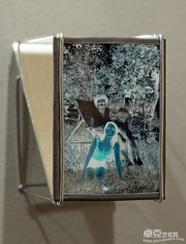 5_csaky_lightbox_garden3_768