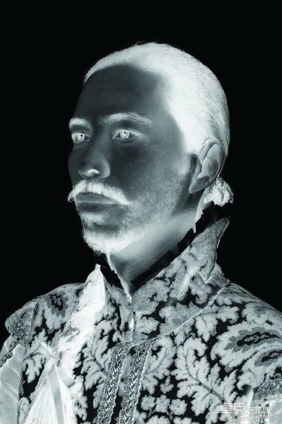 祖先_Jo_o __120x180cm_摄影_ 2010
