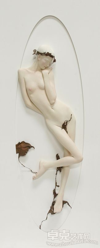 漂白之四 蔡磊 皮、毛、综合材料 Bleach NO.4 Cai Lei Fur, wool, synthetic material 143.8cmx56.44cm 2010