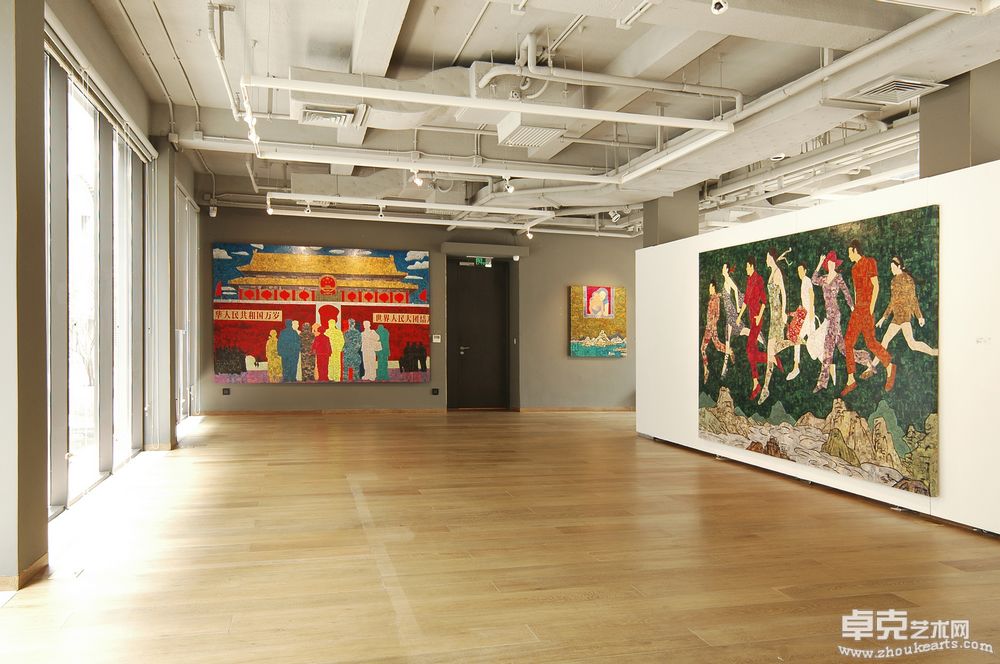 2009香格纳画廊展览开幕场景 (3)