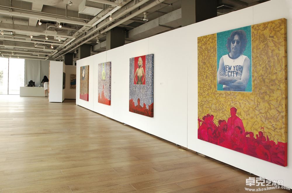 2009香格纳画廊展览开幕场景 (5)