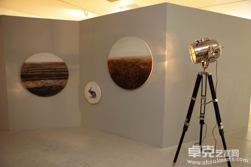艺美画廊艺境开幕现场9