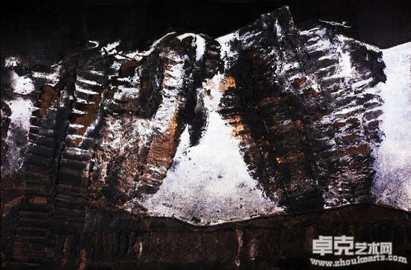 西藏系列A8Tibet SeriesA8.366X244X5cm。2010 综合材料。Mixed media