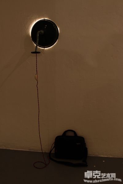移动路灯-Mobile-Streetlights