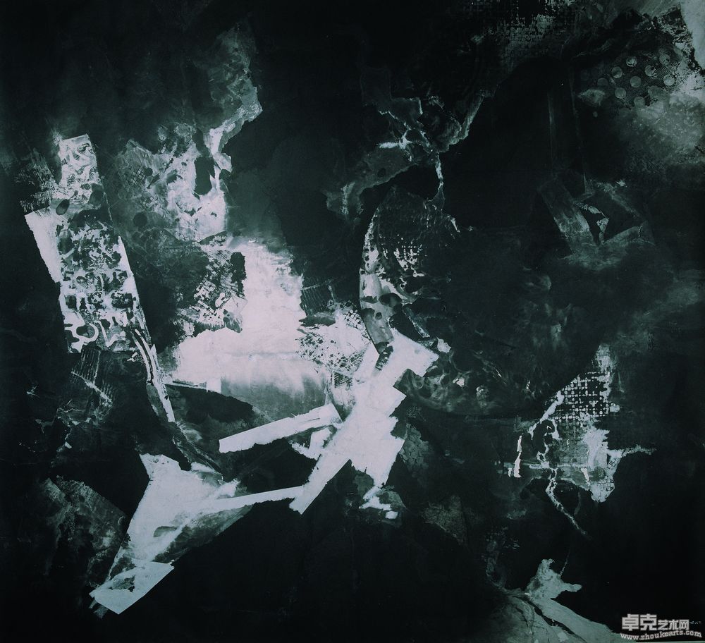 《无法重合的漂浮  》136x148cm
