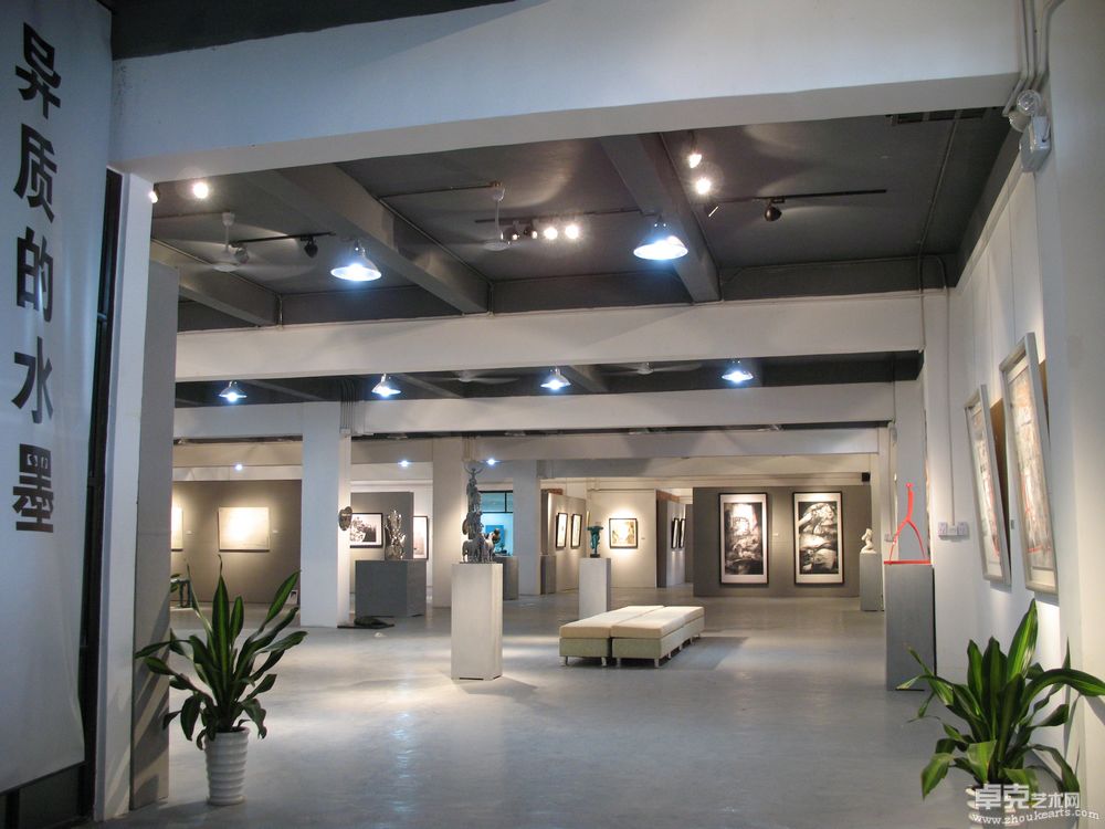 深圳22区“异质的水墨展”现场（2007,9）