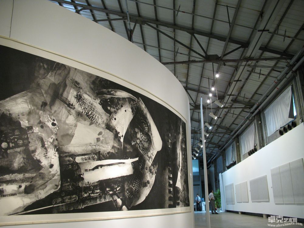 深圳OCT当代艺术中心刘子建作品展示现场（2007,6）