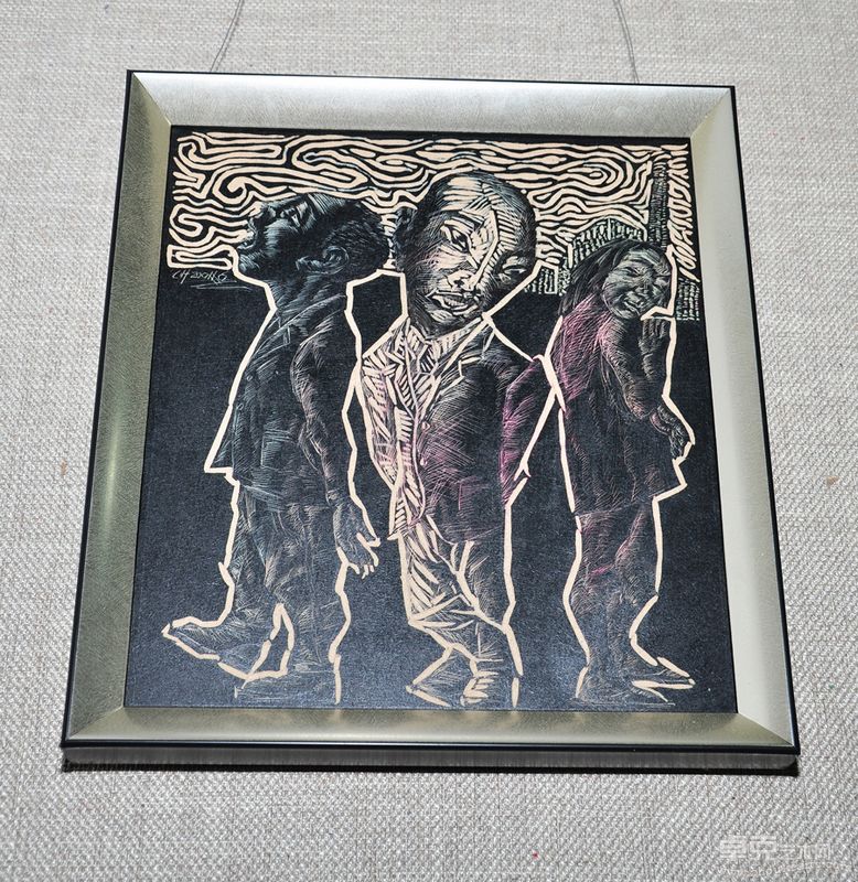 李春海-年年有余27X31cm（木刻）