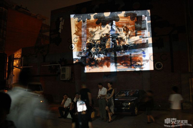 刘宇个展现场-开幕式电音派对“秋老虎之夜”