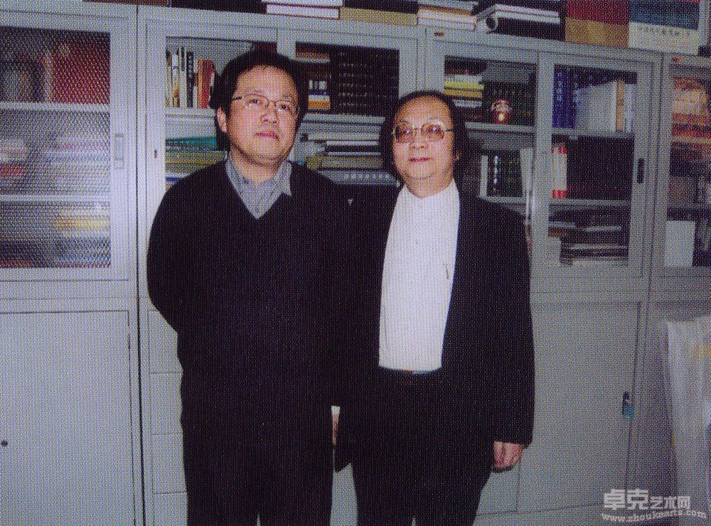 与中国文联副主席、书记处书记冯远在一起