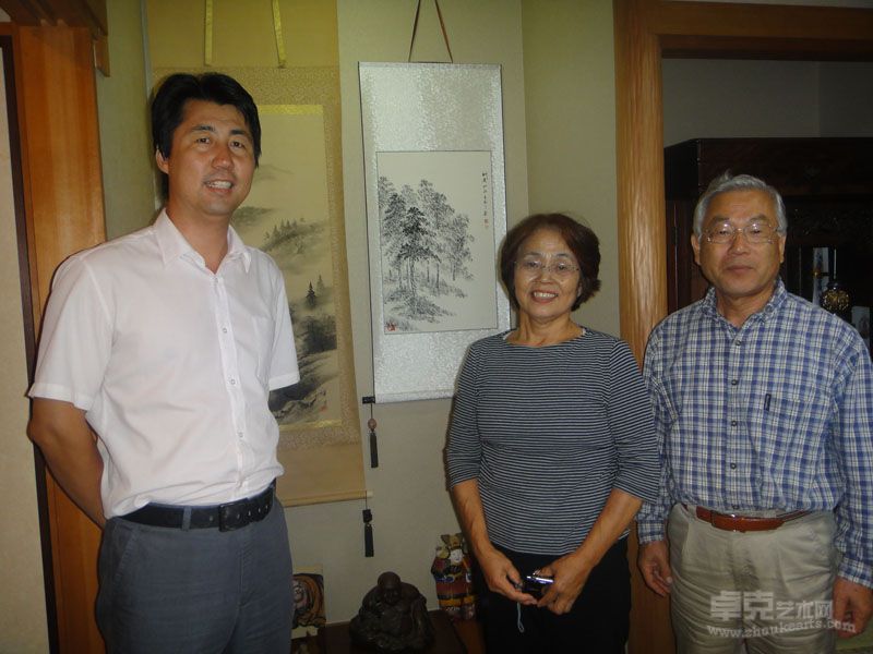 兵库县篠山市日中交流协会会长青木芳信夫妇