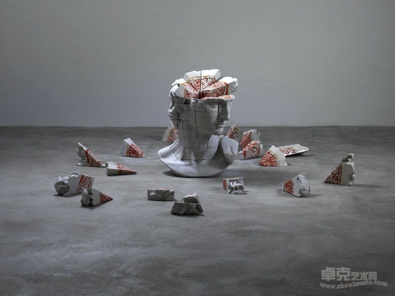 曹晖  如果我是（一）树脂、纤维、丙稀等综合材料 117×85×75lcm× 58 2011-2012（3）