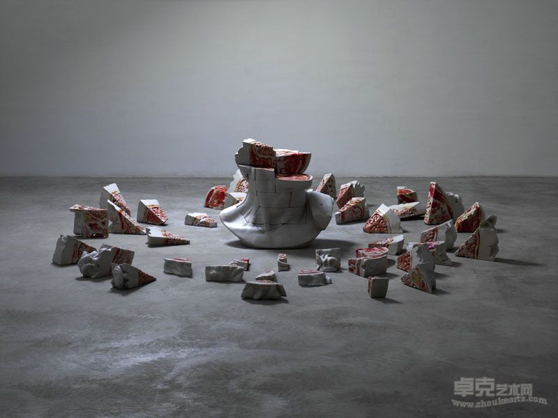 曹晖  如果我是（一）树脂、纤维、丙稀等综合材料 117×85×75lcm× 58 2011-2012（4）