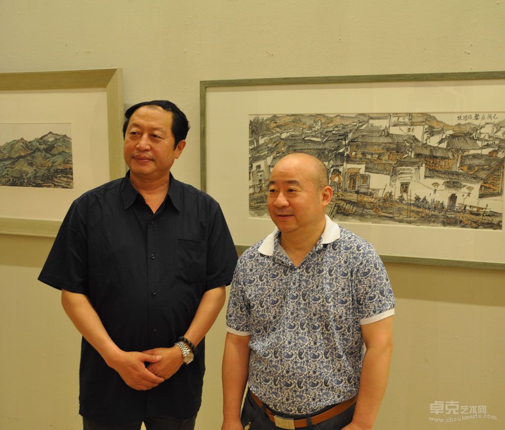 与恩师范扬先生在中国美术馆