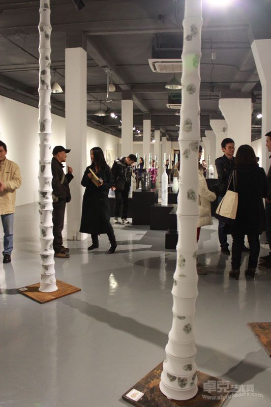 铄展览现场