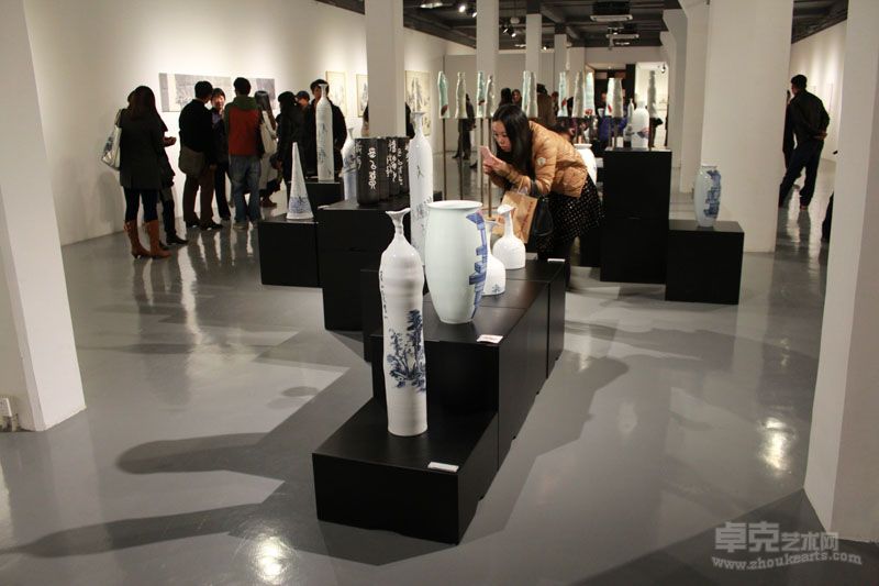 铄展览现场2