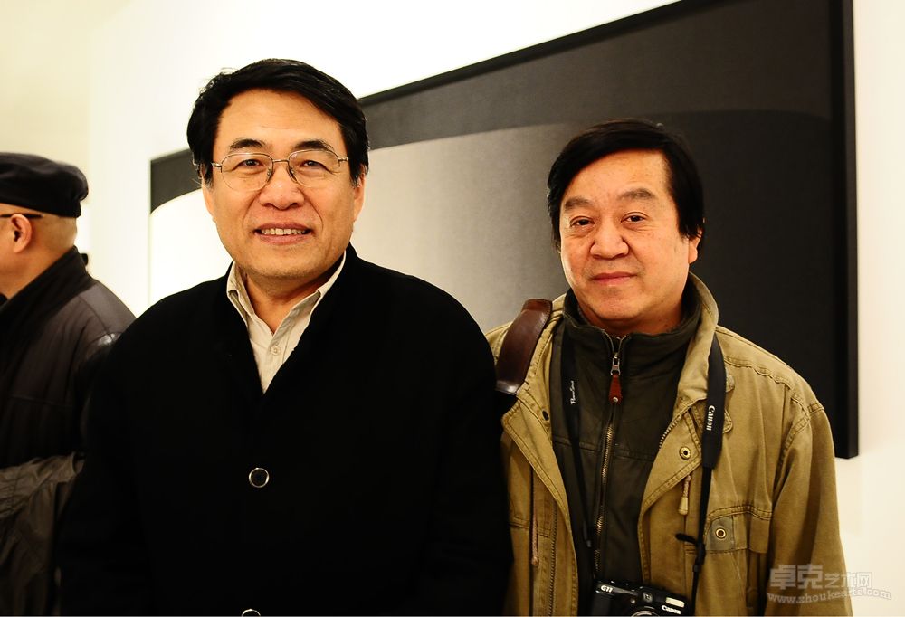 2011年傅强与中国油画院院长、著名油画家杨飞云合影