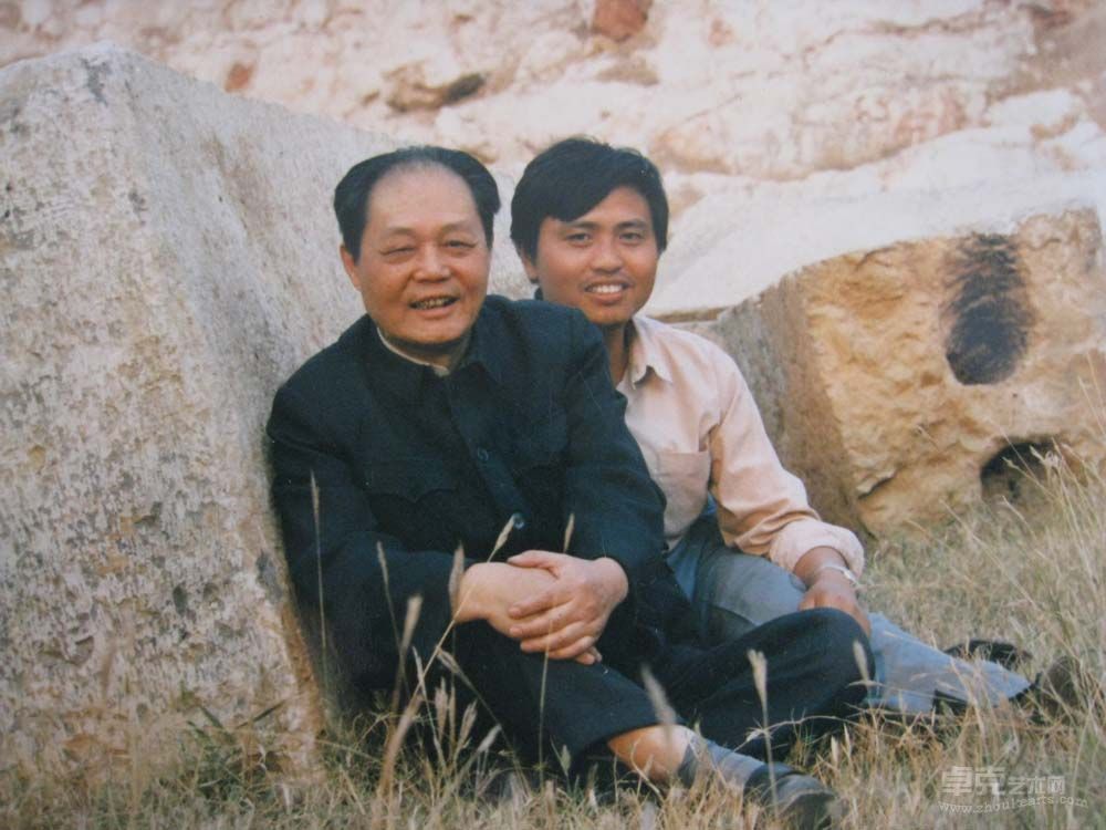 徐旭1999年陪同冯其庸先生考察小龟山楚王墓