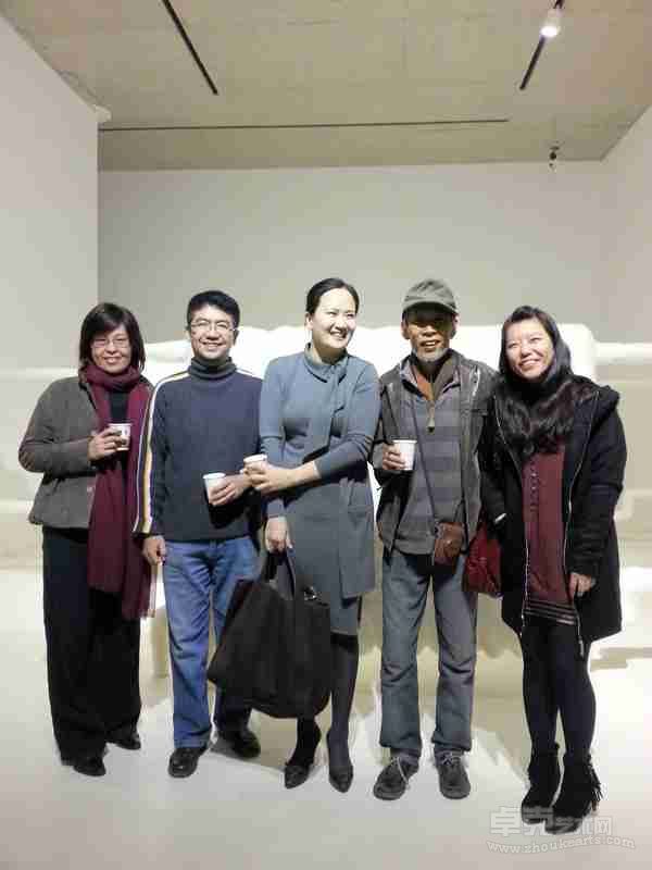 和参展艺术家