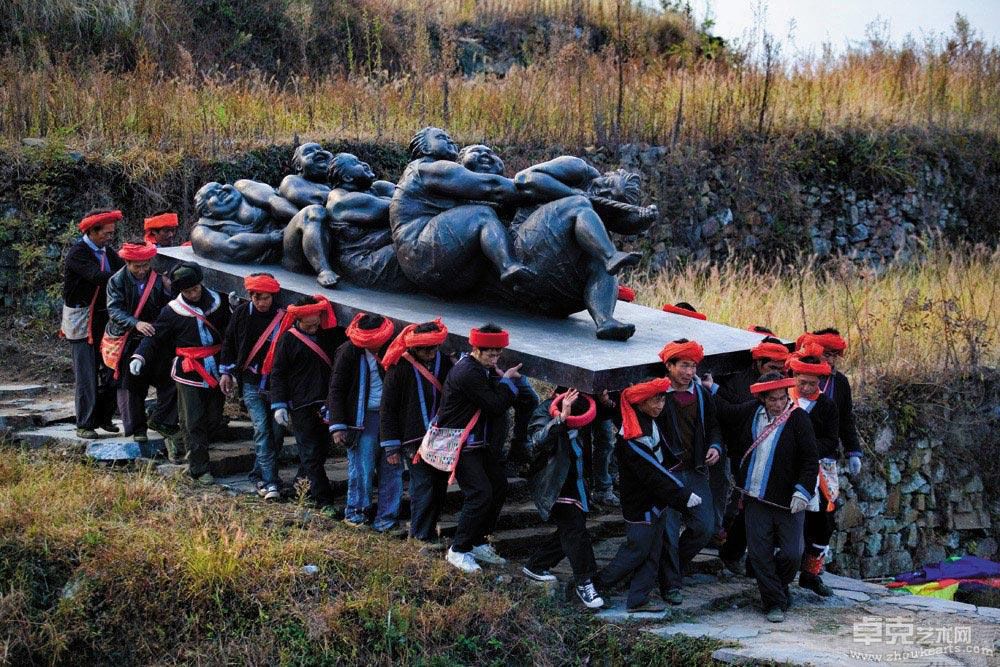 雕塑_连南·许鸿飞雕塑展一起来，迎接“快乐的胜利”