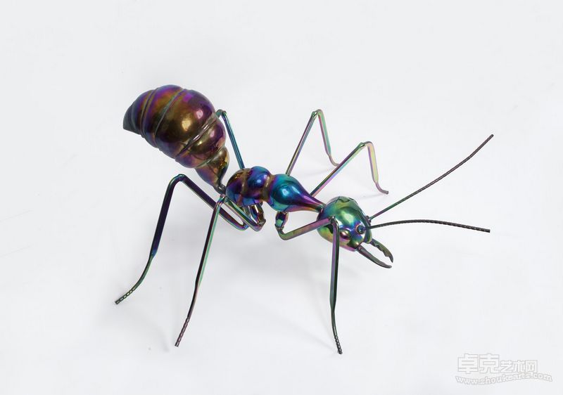 陈志光作品-小蚂蚁 Small ants  不锈钢Stainless steel 60x50x30cm 2010