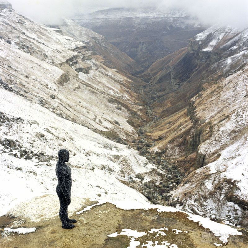 Karakul photographic and video project (2007), 3.16 min., colour, silent, Dagestan  卡拉库尔   摄影和影像作品，3