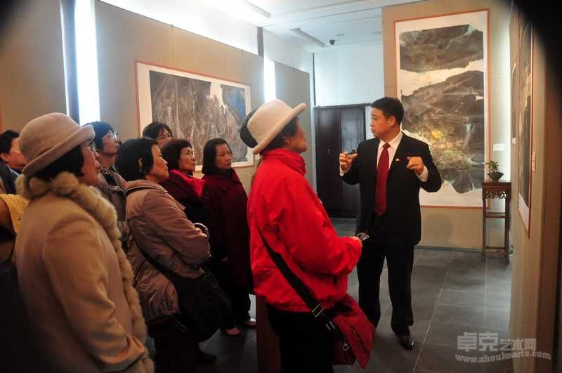 郑忠艺术作品展