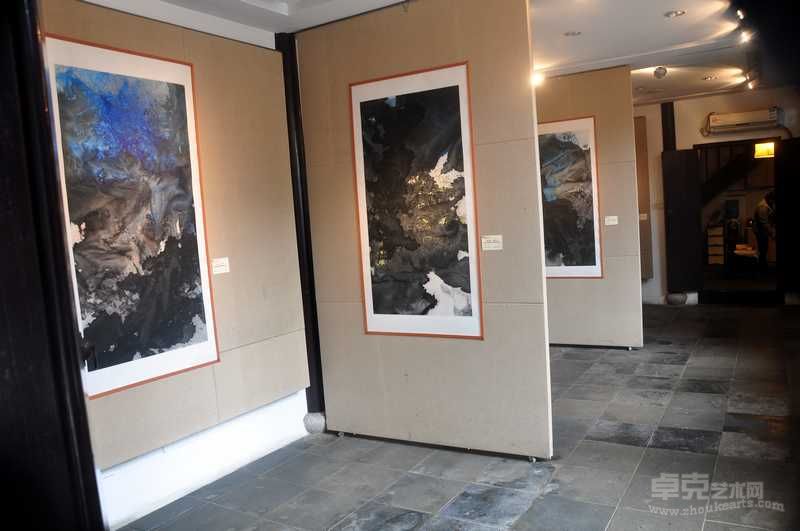 郑忠艺术作品展