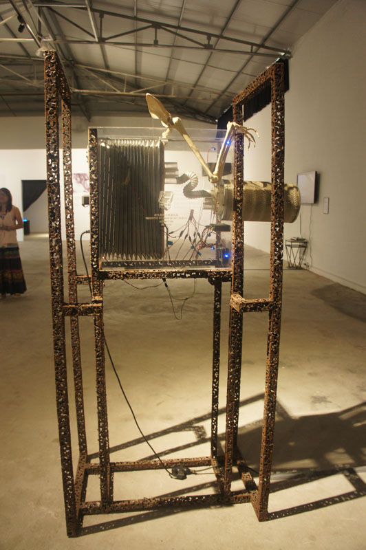 “2012”—文明相悖论