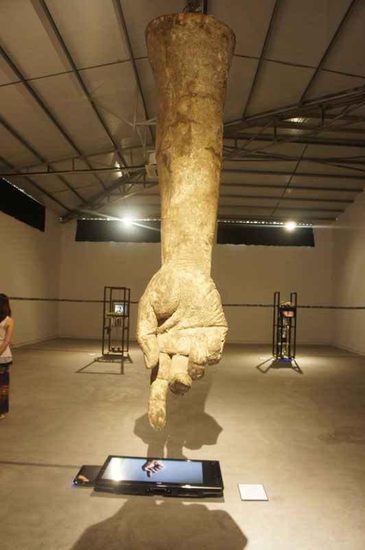 “2012”—文明相悖论
