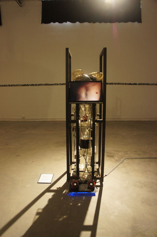 “2012”—文明相悖论