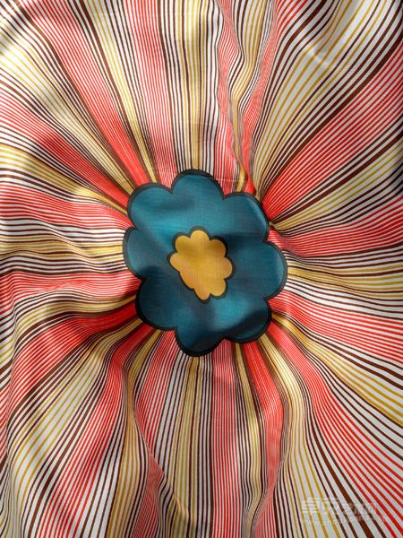 无题（花）, 2011,  150 x 110