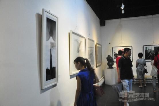 展览1