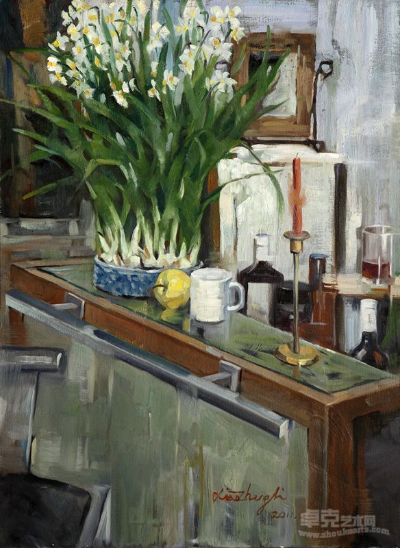 李小争油画《盛开水仙的小吧台》（95-69.5厘米，2011）