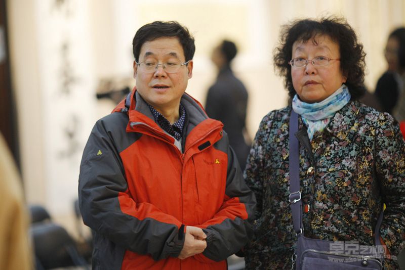 秦理斌书法展现场3