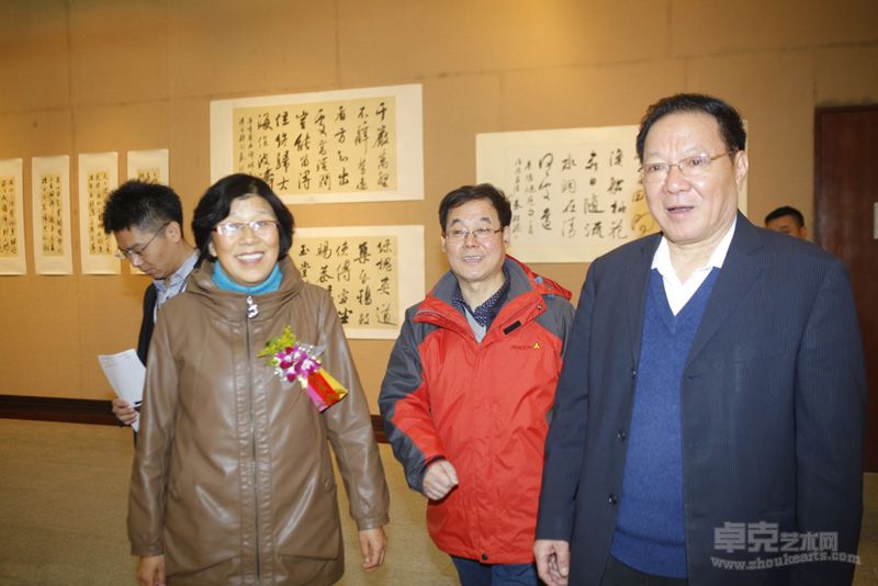 秦理斌书法展现场50